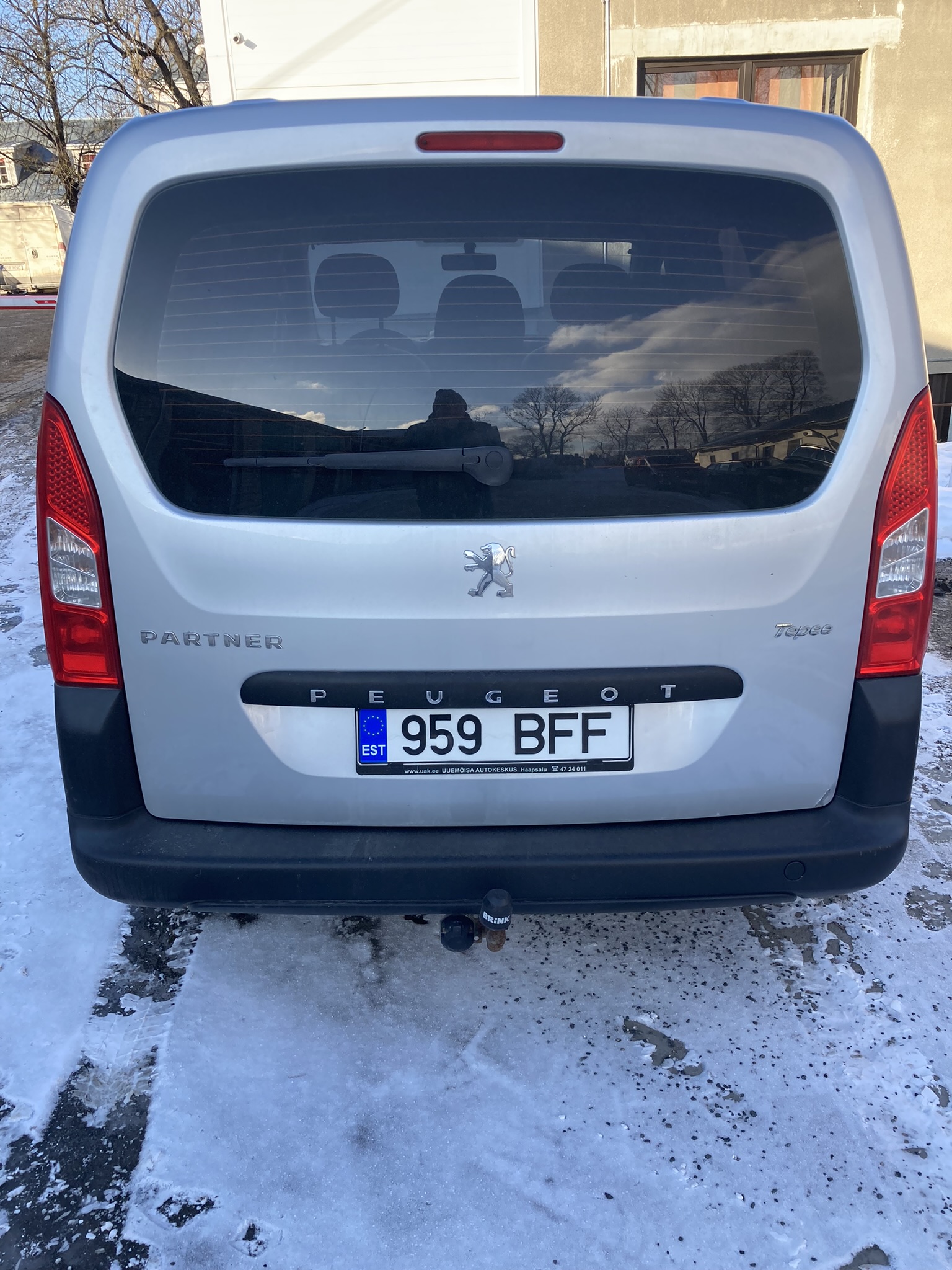 PeugeotPrtner-05